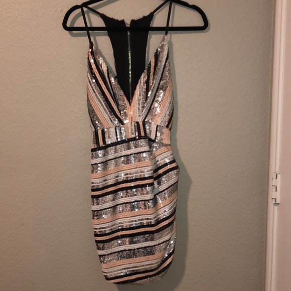 Luxxel Dresses & Skirts - Perfect dress for a night out!